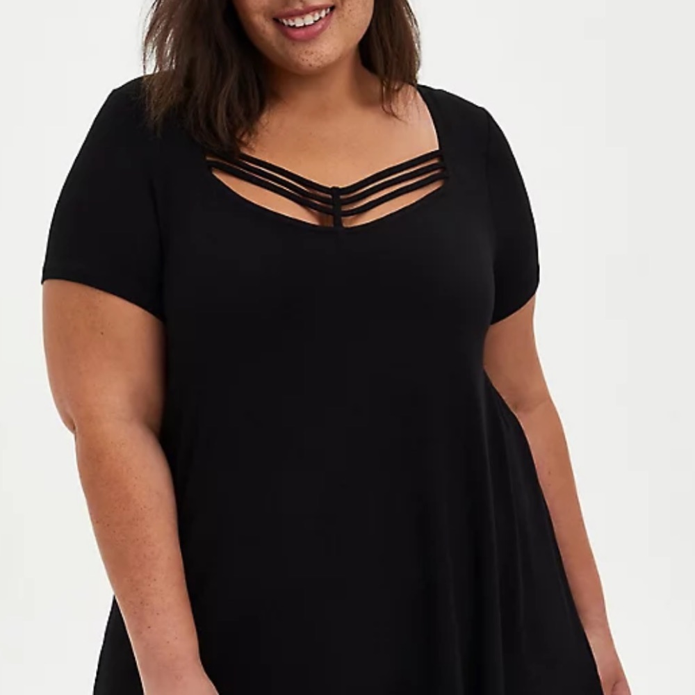 Black Super Soft Strappy Swing Tee